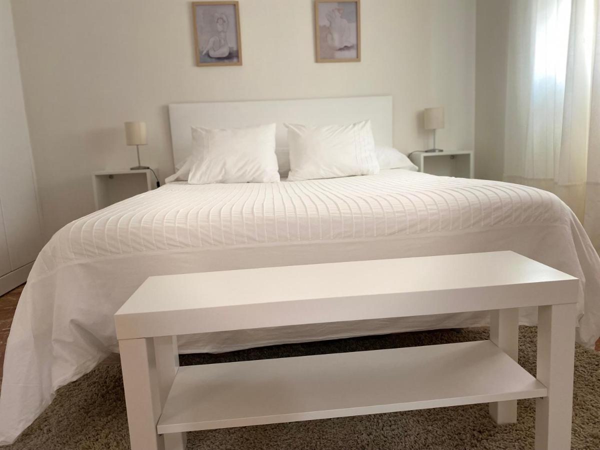 Apartamento Plaza Espana Эсиха Экстерьер фото